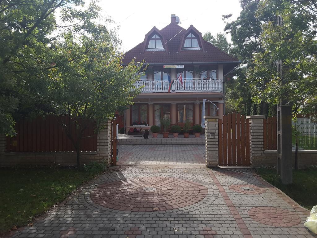 Dessewffy Guesthouse Zamárdi Kültér fotó